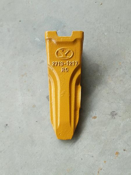 Buy cheap Daewoo DH220 Rock Excavator Bucket Tooth 2713-1217RC from wholesalers