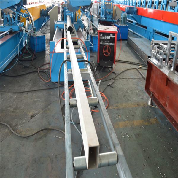 Quality High Speed Rectangle Welding Tube Cold Roll Forming Machine Fly Saw Cutting for sale