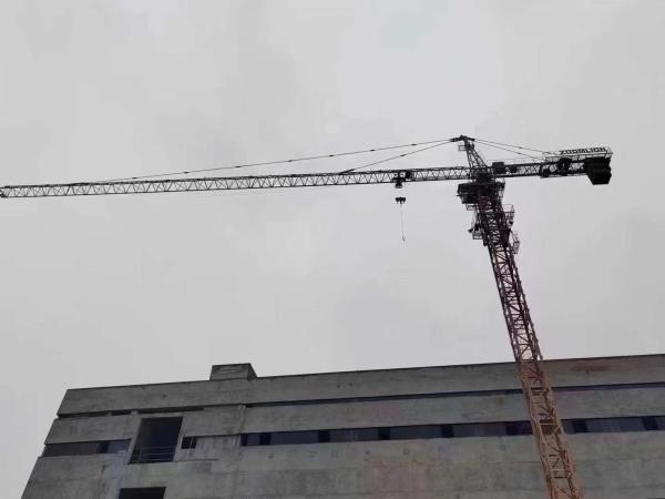 Good Condition Yellow 6T Zhonglian 6513-6 Piece Type Tower Crane for Customer