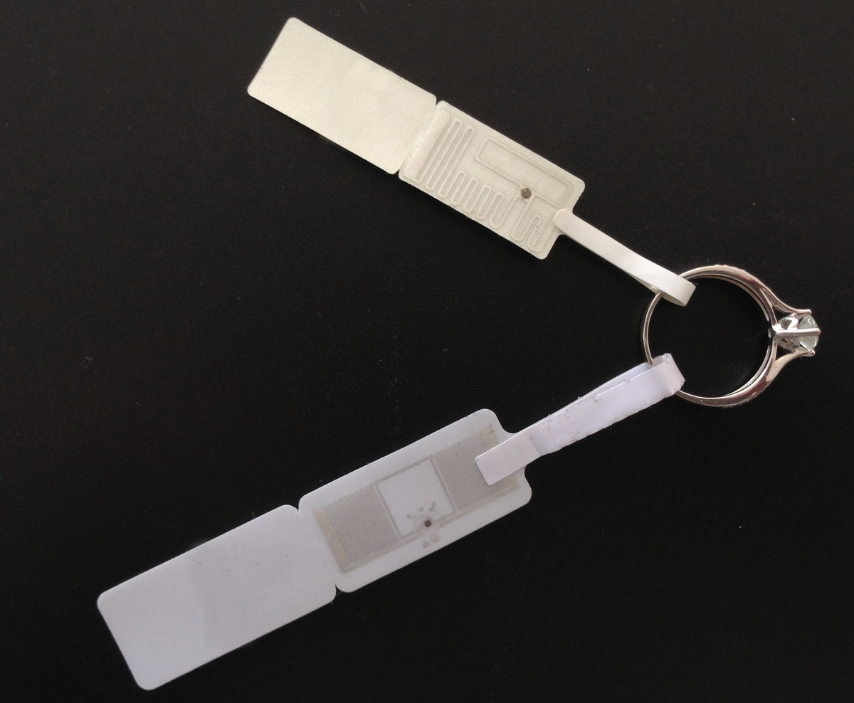 11.5m reading distance, Sticker Tag Wet Inlay E51 for ID Card and Loyalty Program