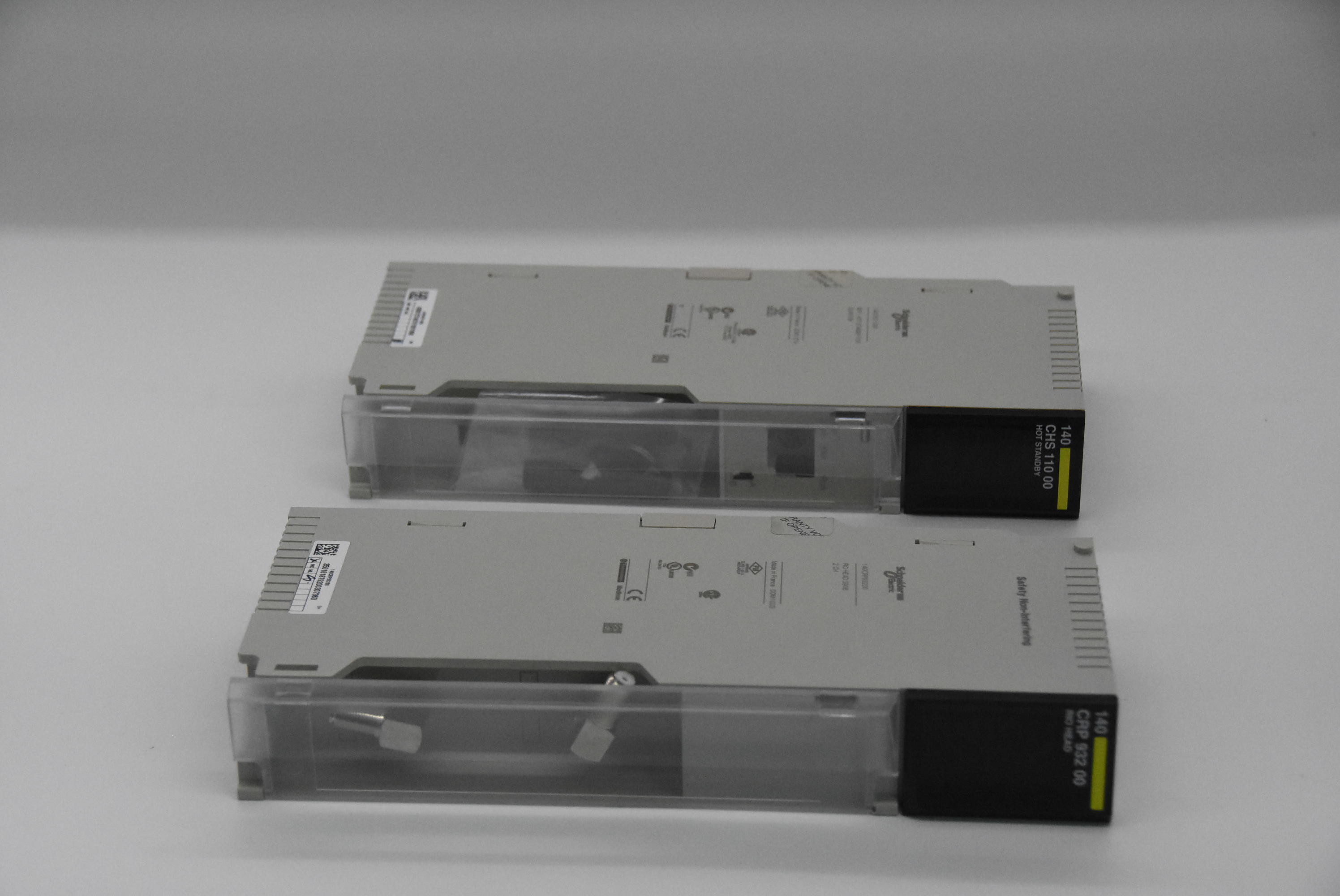 Schneider Modicon 140AVO02000