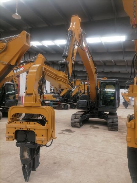 Buy cheap Excavator Vibrating Hydraulic Pile Driver 32 Mpa 40 - 45 Ton from wholesalers