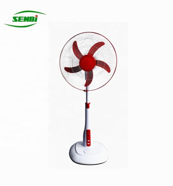 Buy cheap Indoor Electric Ac Dc Fan , 220v 12v 18 Inch Solar Fan With Lights from wholesalers