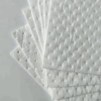 Buy cheap 100% PP Meltblown Nonwoven Oil absorbent Mat or Rolls for Oil Containment or Oil product