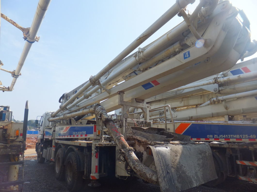 2009 Zoomlion 37m Used Concrete Pump Truck Concrete Pump