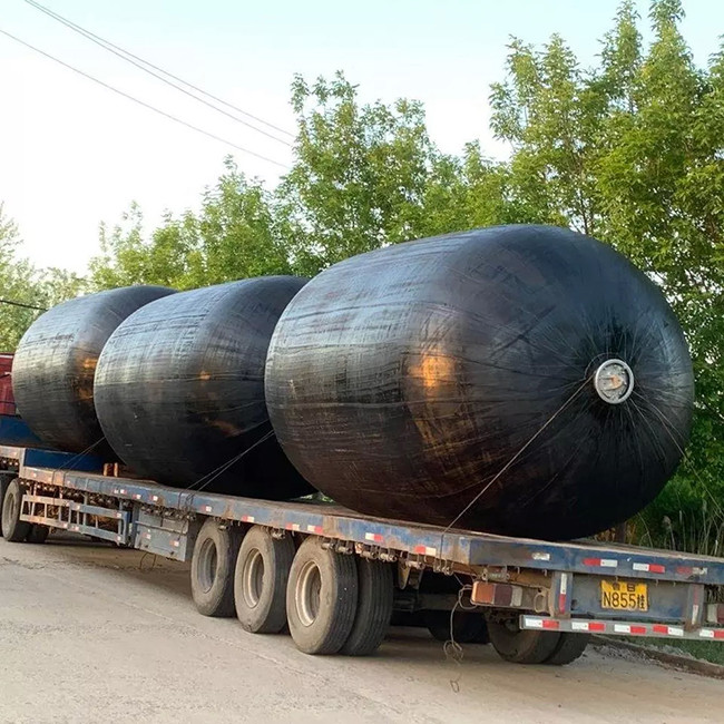 Ship Wharf Dock Protection Yokohama Rubber Fender 80kpa Pneumatic Inflatable Marine