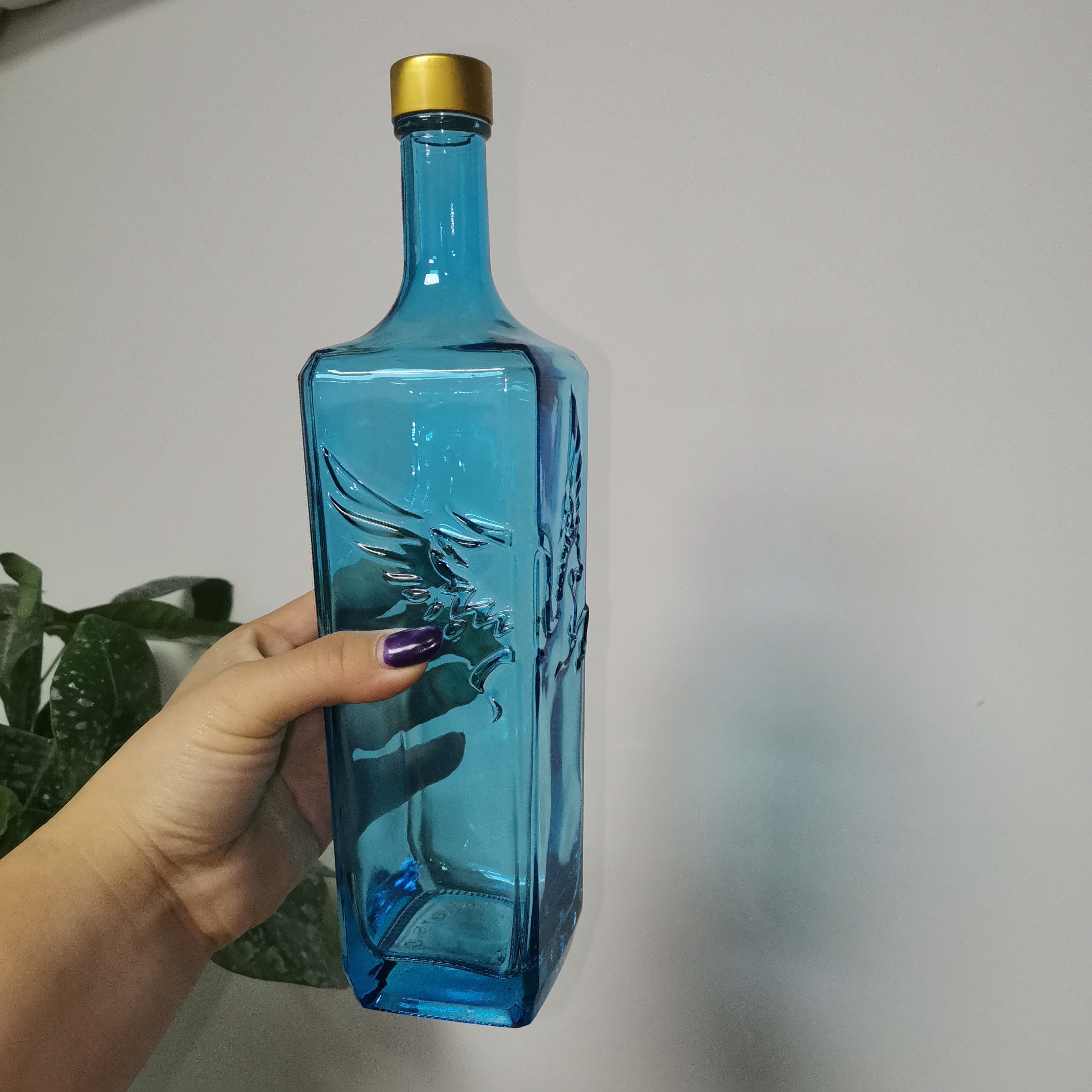 500ml 750ml 700ml 1l Transparent Blue Sky Ocean Color Spirit Glass Bottle