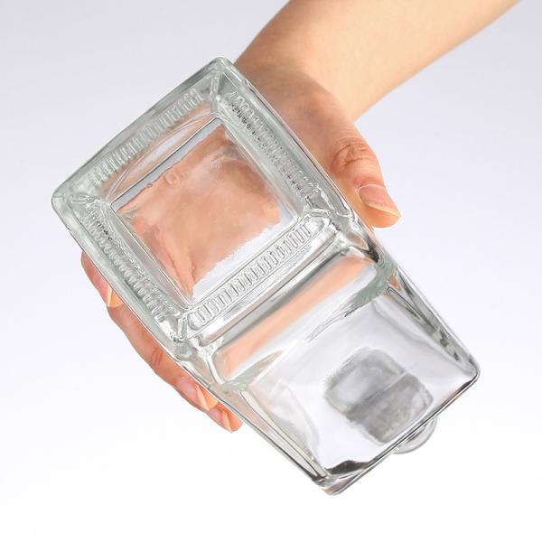 Buy cheap Transparent Square Glass Wine Bottles European Vodka Bottles 700mL Glass Collar SCREW CAP from wholesalers