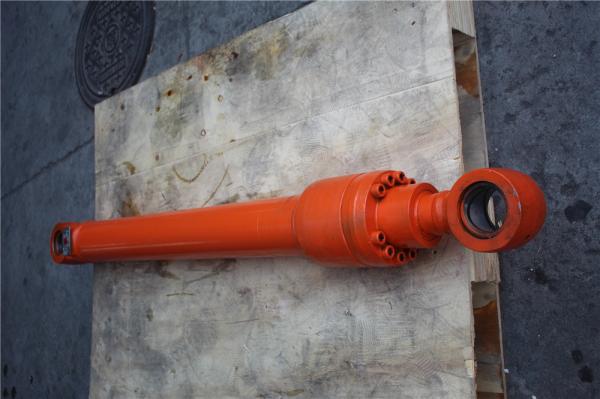 Excavator Hydraulic EX150LC-5 EX160LC-5 Boom Arm Bucket Cylinder Assy For