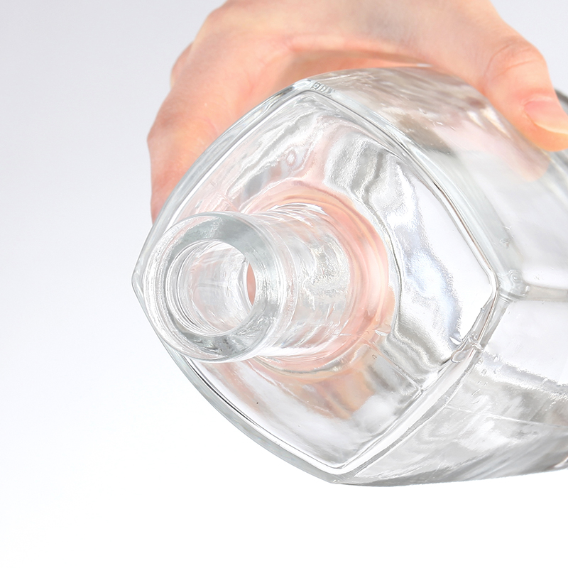 350ml 500ml 750ml Empty Round Bottom Vodka Liquor Whiskey Glass Bottle With Lid