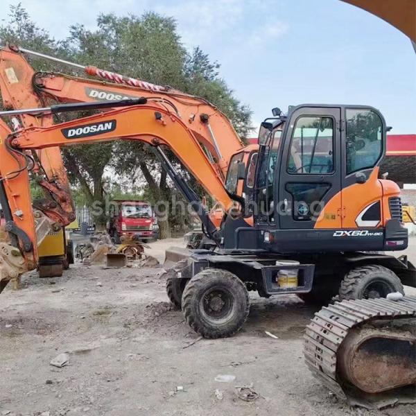 Buy cheap Original Hydraulic Cylinder DOOSAN DX60w Wheel Excavator With 0.21m3 Bucket Capacity from wholesalers