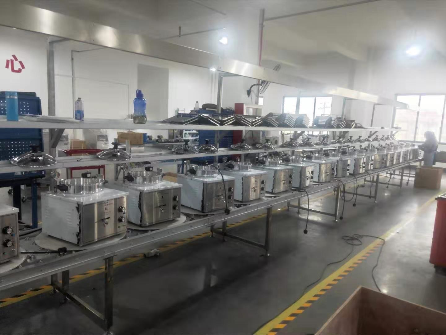 Digital Panel 16L 3KW 220V/110V Chicken Express Counter Top Pressure Fryer