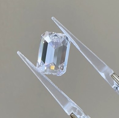 Jewelry Production Lab Grown Diamond CVD Emerald Cut 2-33 Carat DEF VS-VVS2 IGI Certified