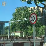 Galvanized Q345B Road Sign Pole Road Signal Post 3-20M Mounting Height