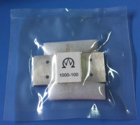 1000 Watt RF Power Resistor with DC to 0.5GHz Frequency Range and VSWR 1.2 for Flange Mount Applications
