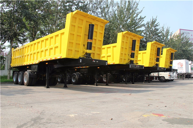 Heavy Duty Utility Semi Dump Trailers 3 X 14 Tons Axle HYVA Fuel Tank