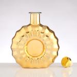 Customized Sealing Type Elegant 750ml Stereoscopic Engrave Glass Bottle for