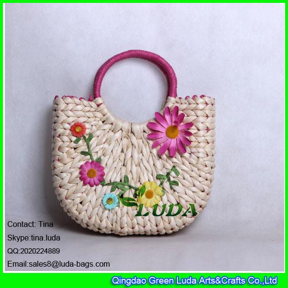Buy cheap LUDA flower straw handbag handmade cornhusk straw hobo handbag from wholesalers