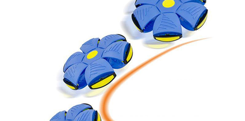LED Flying Dog Ball Interactive Pet Toys Rubber Plastic Interactive Puppy Toys