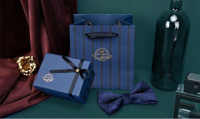 Classic Perfume Recyclable Paperboard Gift Boxes