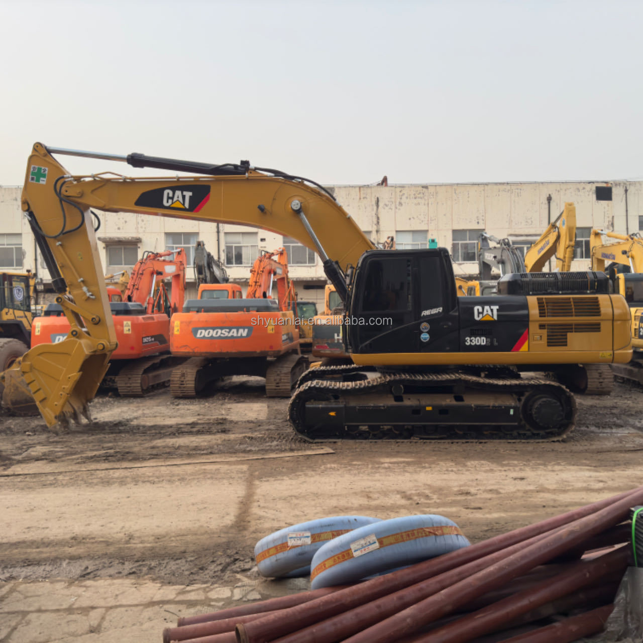 330D Excavator with Overall Soft Steel Design Second Hand CAT Machine Weight 33000 KG