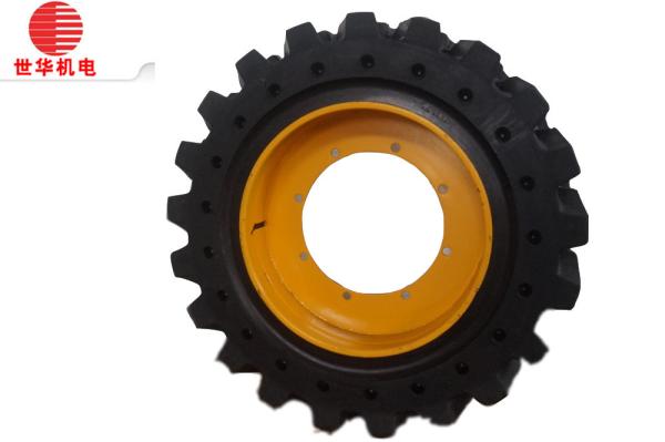 Buy cheap 1100-16 Loader Tires 810 mm x185mm-20 Size GNSTO Brand Black Color from wholesalers