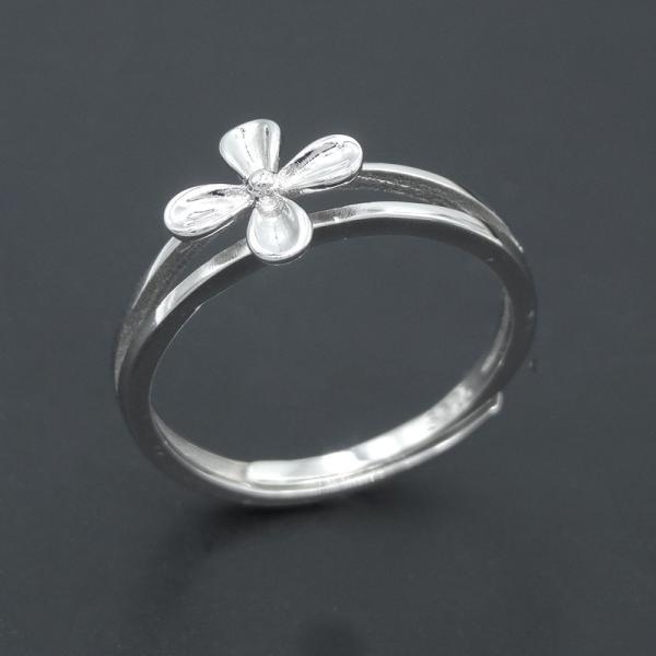Buy cheap Flower Shape Silver Cubic Zirconia Rings Minimalist Style Pure 925 Silver For Little Girl from wholesalers