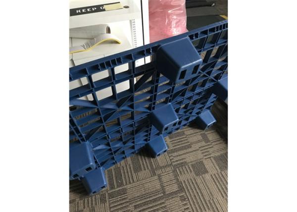 Blue Durable Block Plastic Shipping Pallets , Easy To Carry Plastic Storage