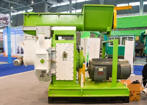 Buy cheap 90kw Animal Feed Pellet Making Machine , Poultry Feed Pellet Machine With Siemens Motor from wholesalers