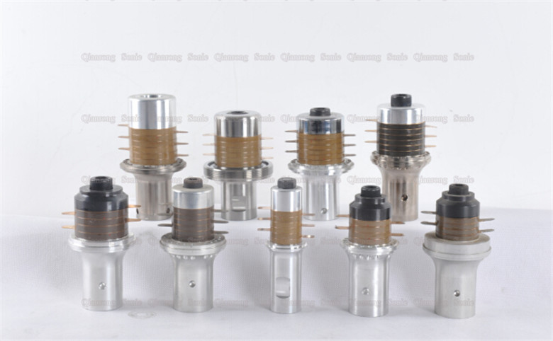 Branson Type Ultrasonic Welding Transducer , Heat Dissipation 1200w Ultrasonic Transducer