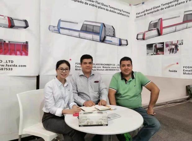 Factory Automatic Tempered Glass Line Flat and Curved Glass Tempering Furnace Price