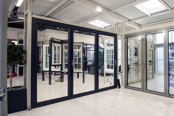 Contemporary Design Aluminum Sliding Glass Doors Sound Insulation Customized
