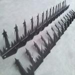 Galvanized AISI430 AISI304 Anti Climb Razor Spikes 64-100mm Length