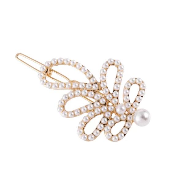 Buy cheap Metal Hair Clip with Delicate Design for Daily Wear or Some Special Occasion from wholesalers