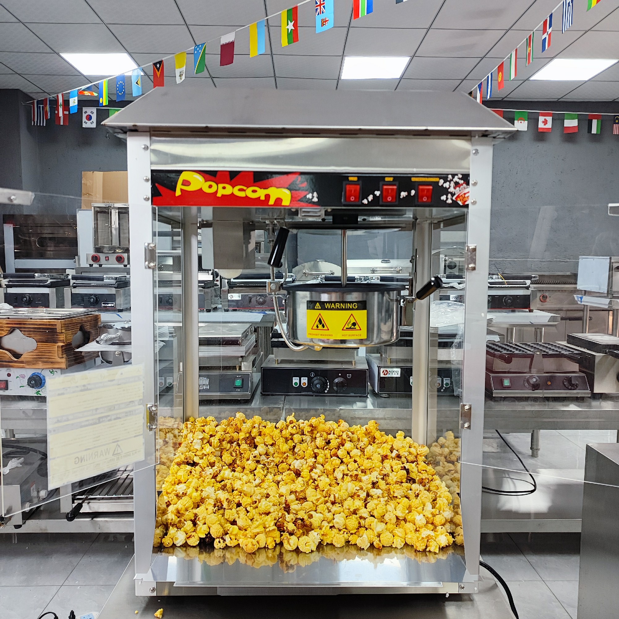220-240V/50-60Hz Commercial Caramel Popcorn Machine with Butter Melting Capability