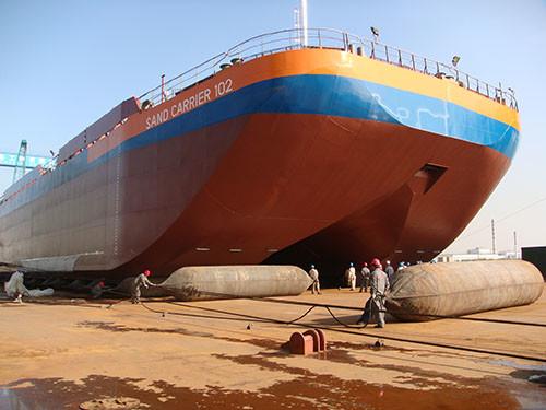 Buy cheap Thickened Boat Lift Airbag Integral Winding Large Ships Airbags from wholesalers