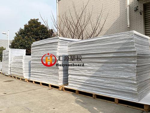 Buy cheap Corona Treated White Corflute Sheets from wholesalers