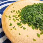 Green Color Dried Sea Lettuce Flakes Natural Drying Method For Asian Cuisine