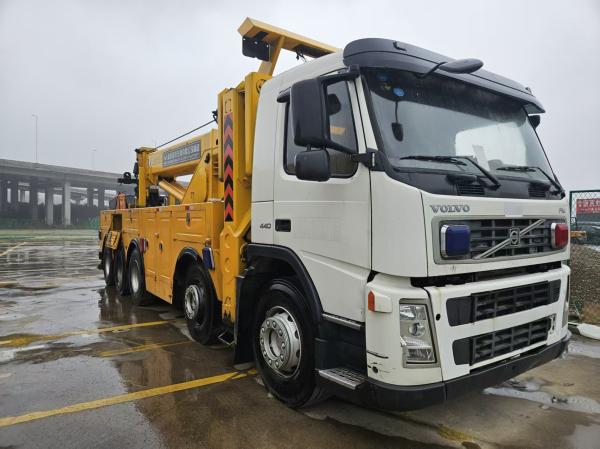 Buy cheap Volvo FM 440 Used Crane Trucks XZJ5540TQZA4 Wrecker Towing Truck from wholesalers