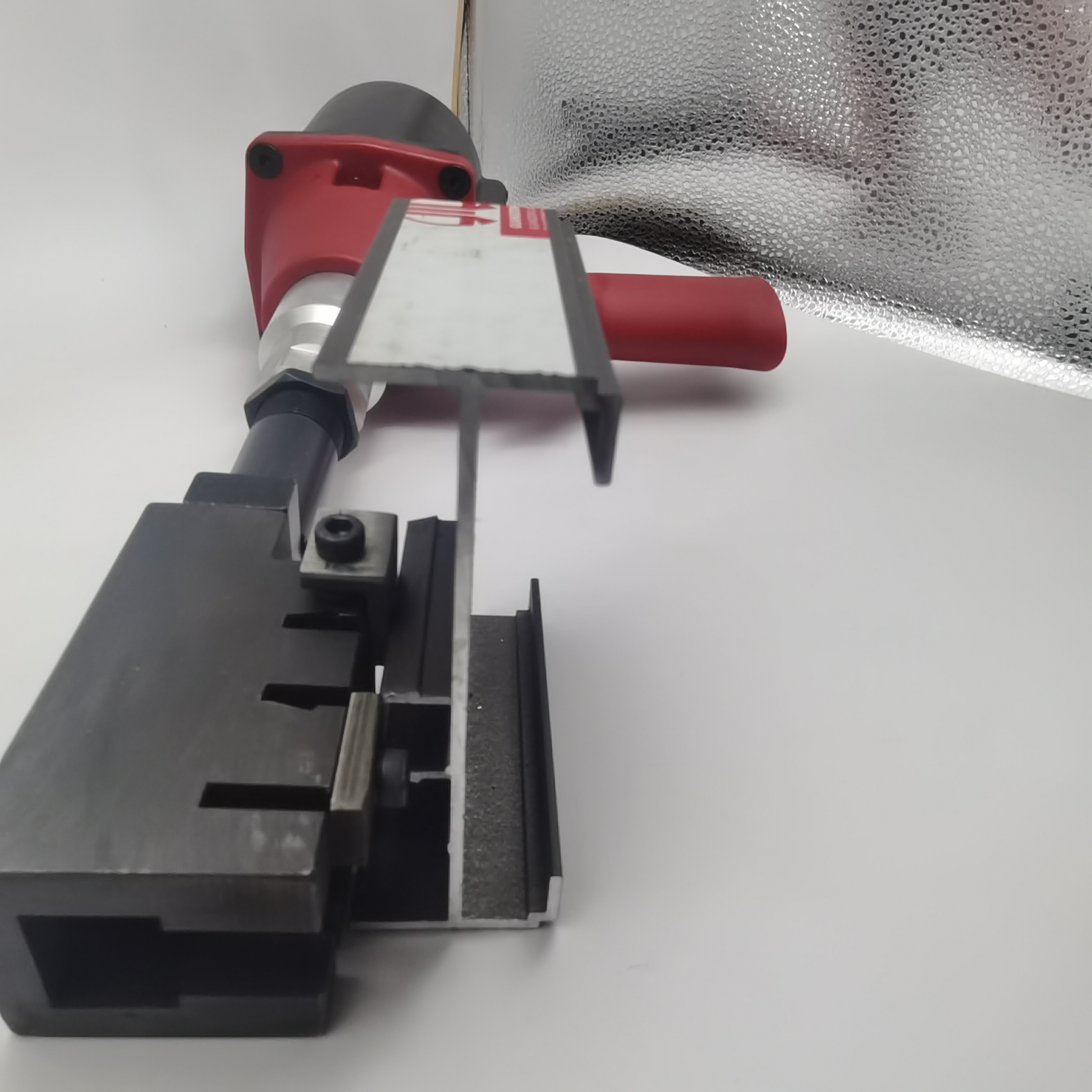 Customized Punch Hole 5*40 mm Drain Hole 2.1 ton Small Manual Pneumatic Punching Machine