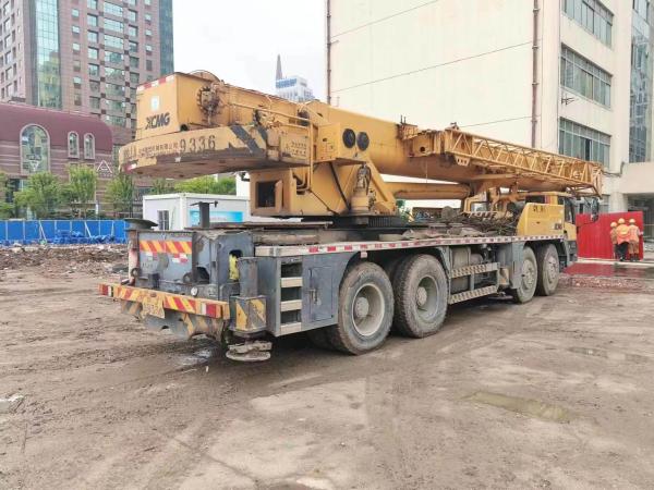 Buy cheap 2014 Xg Hydraulic Terrian Mobile Crane Used Heavy Equipment Truck Crane with 5 Crane Jib from wholesalers
