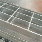 Stainless Steel Gratings: Elegant, Hygienic, and Low-Maintenance