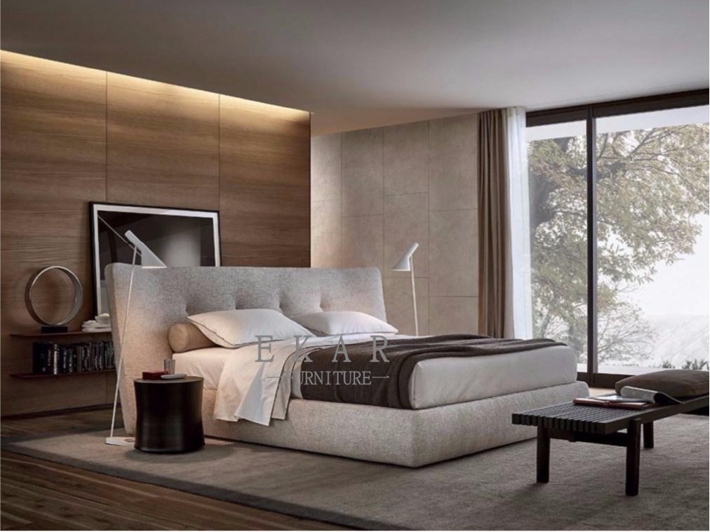 Italian Designer Modern Bedroom Furniture Fabric Headboard King Size Bed