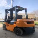 Diesel Tuel Toyota Used Forklift 3 Ton 3 Mast With Side Shift
