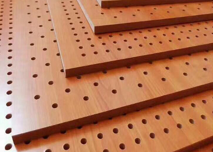 800KG/M3 Supermarket MDF Pegboard With Hook 5mm Hole Diameter