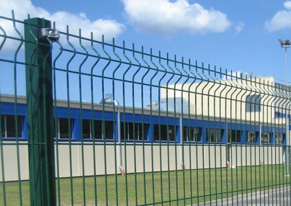 Buy cheap Pvc Coated Green Clolor 3d Bending Curved Triangle Fence 3.5mm from wholesalers