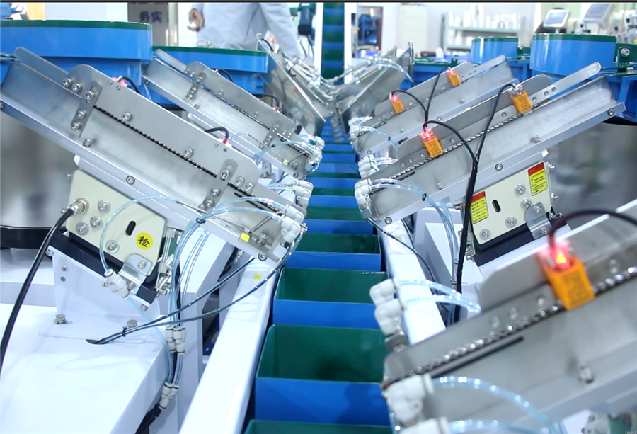 Xingke Automatic Hardware Metal Parts Elevator Accessories Furniture Fittings Counting Pouch Packing Line