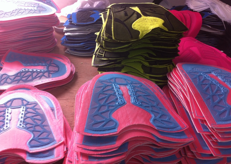 kpu shoes cover making lowest invest high efficiency easy to operate