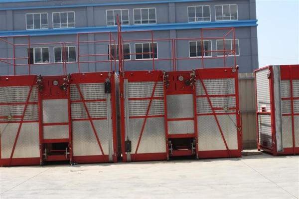 Buy cheap Painted / Hot Dipped Zinc Construction Hoist Rental 1000kg - 3200kg from wholesalers