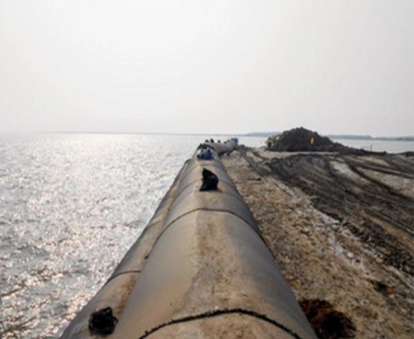 Buy cheap Sludge Geotube Dewatering Non Woven Geo Bags For Beach 1000g/sqm from wholesalers